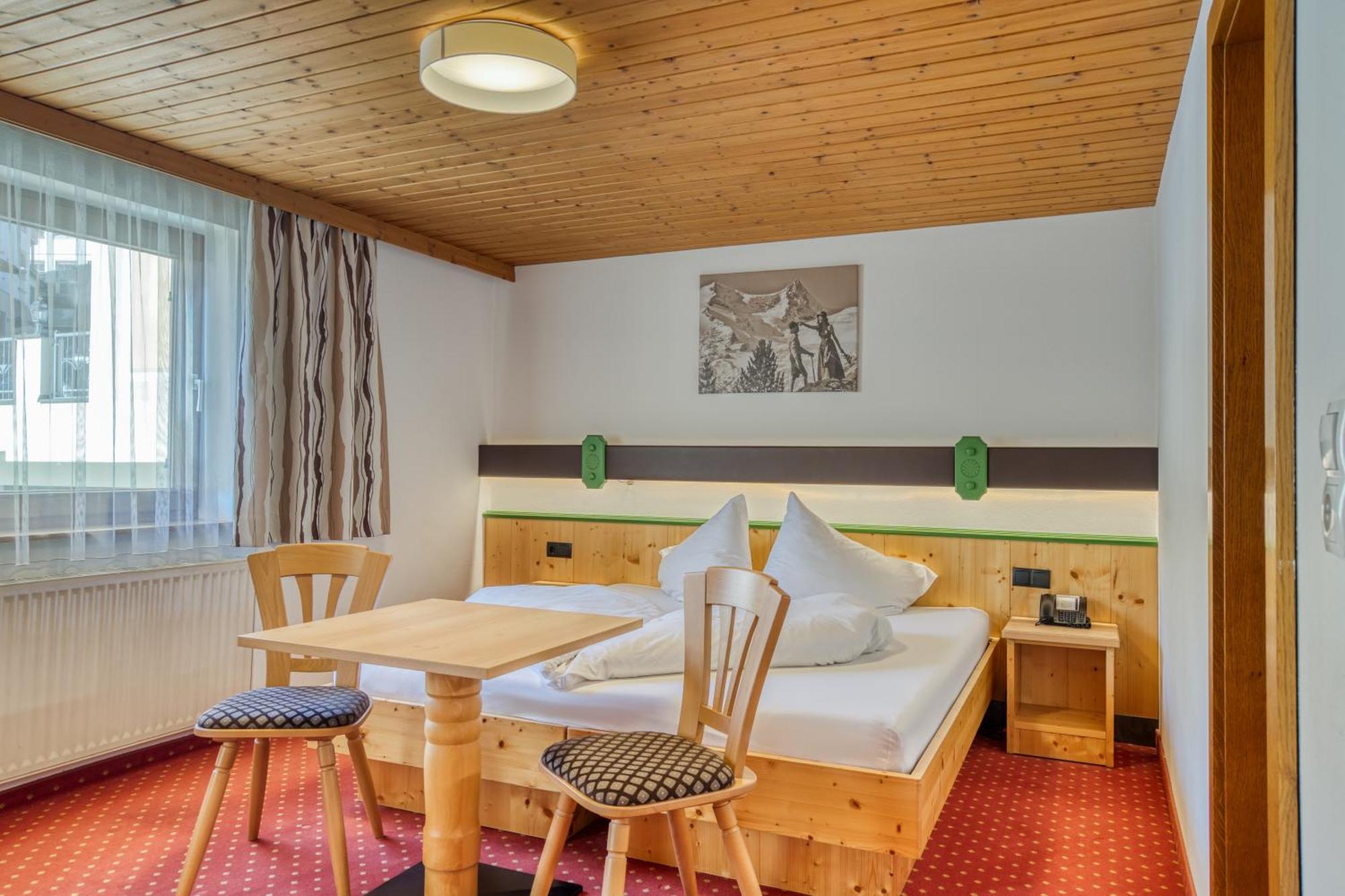 Hotel Klausnerhof Tux Exteriör bild