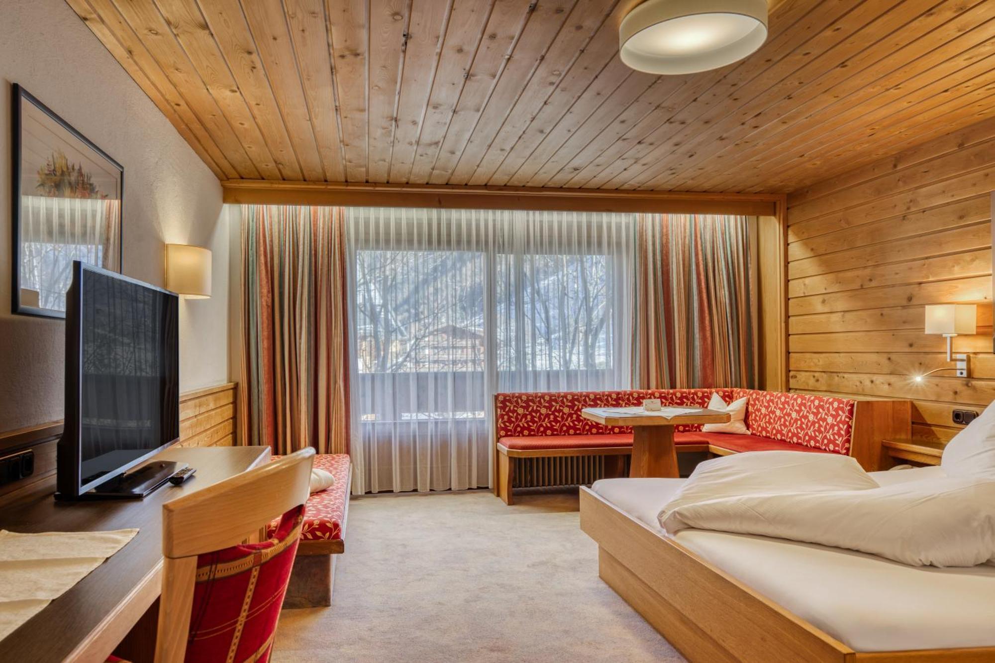 Hotel Klausnerhof Tux Exteriör bild