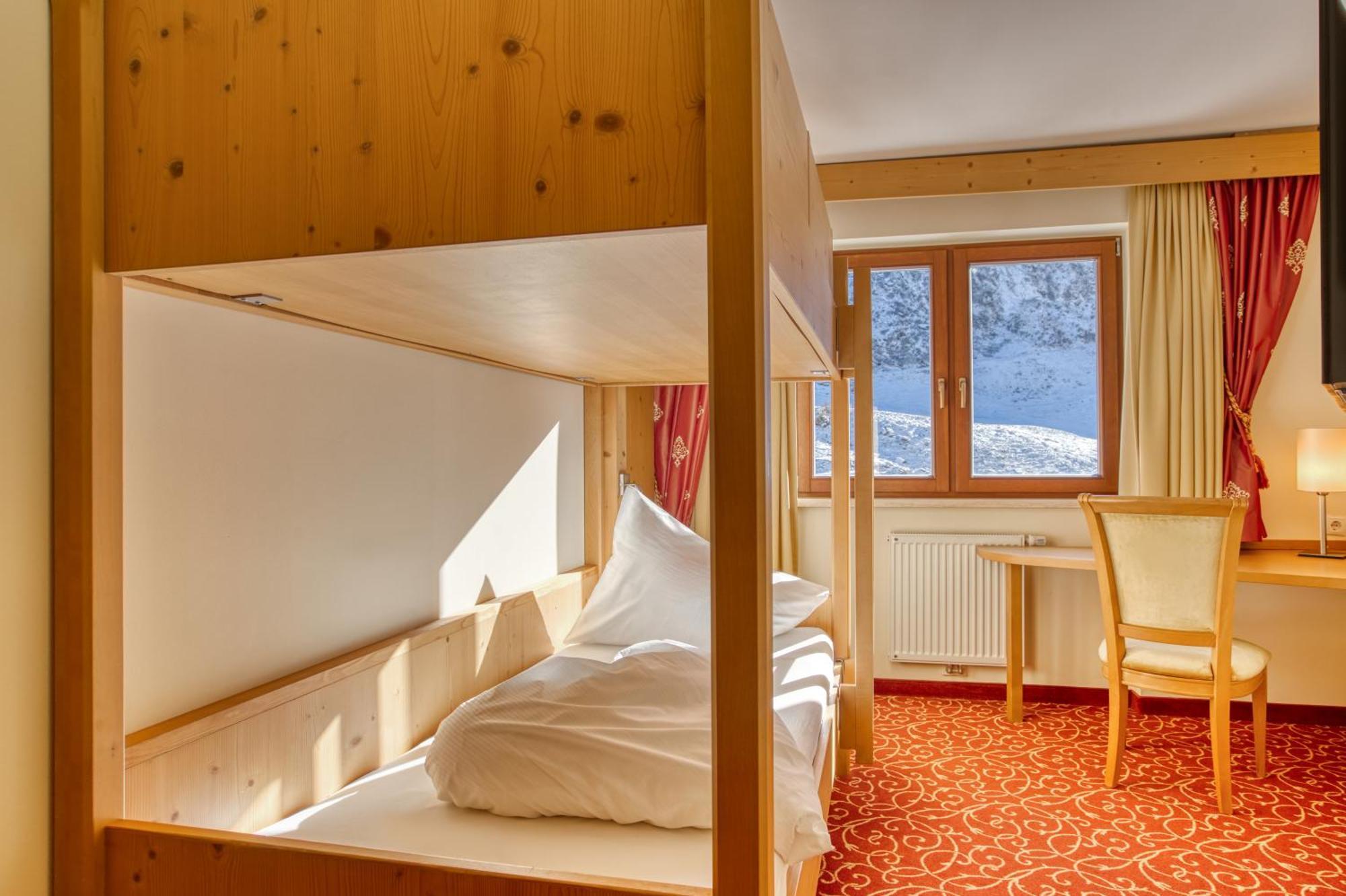 Hotel Klausnerhof Tux Exteriör bild